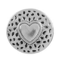 Shank Button 'heart' 18mm